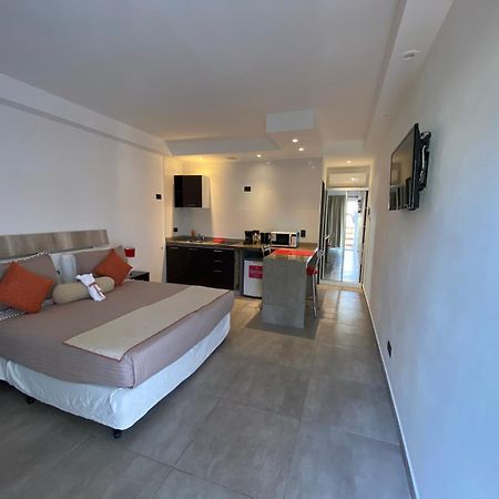 Ayres Village Apart Pinamar Bagian luar foto