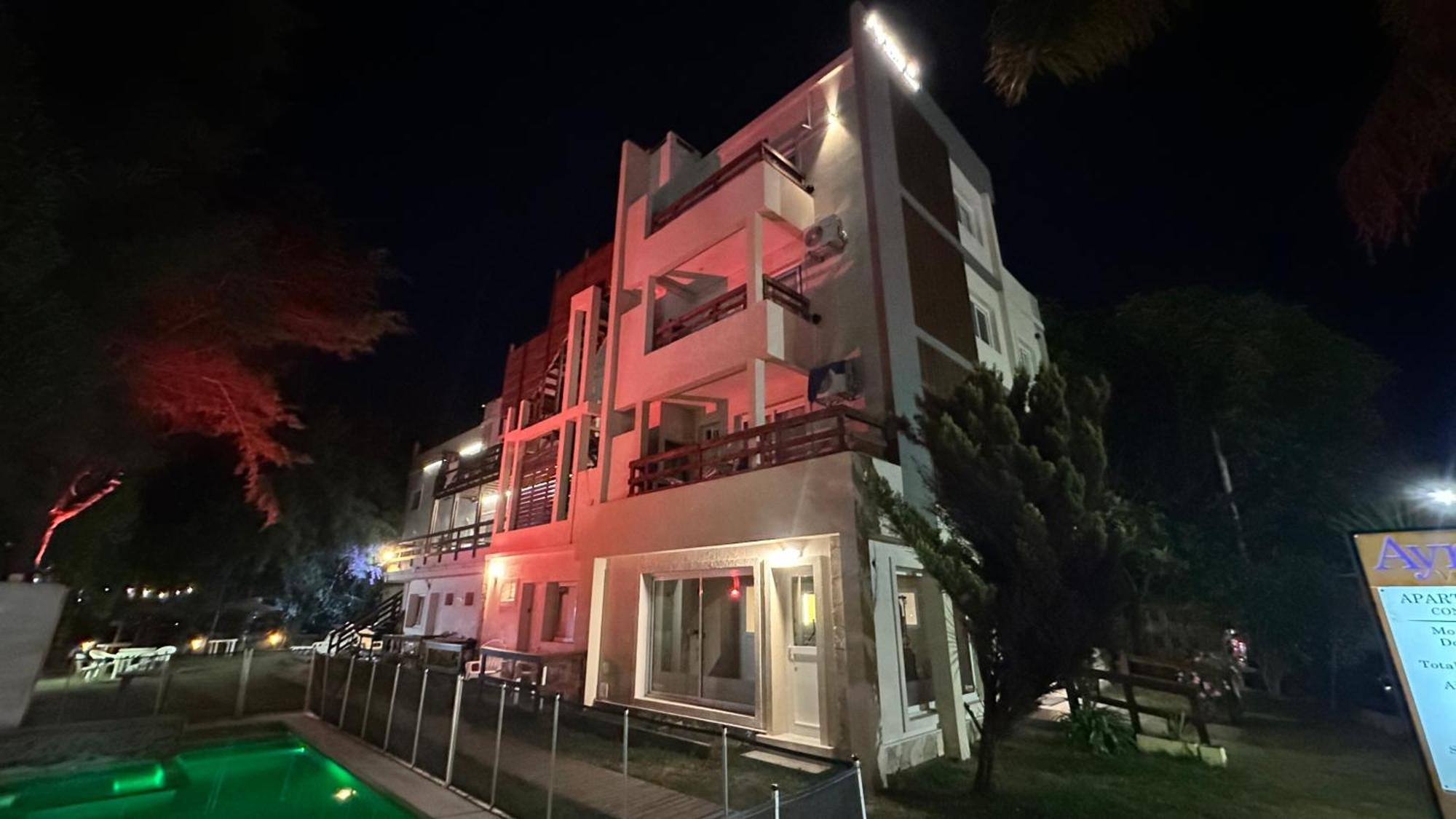 Ayres Village Apart Pinamar Bagian luar foto