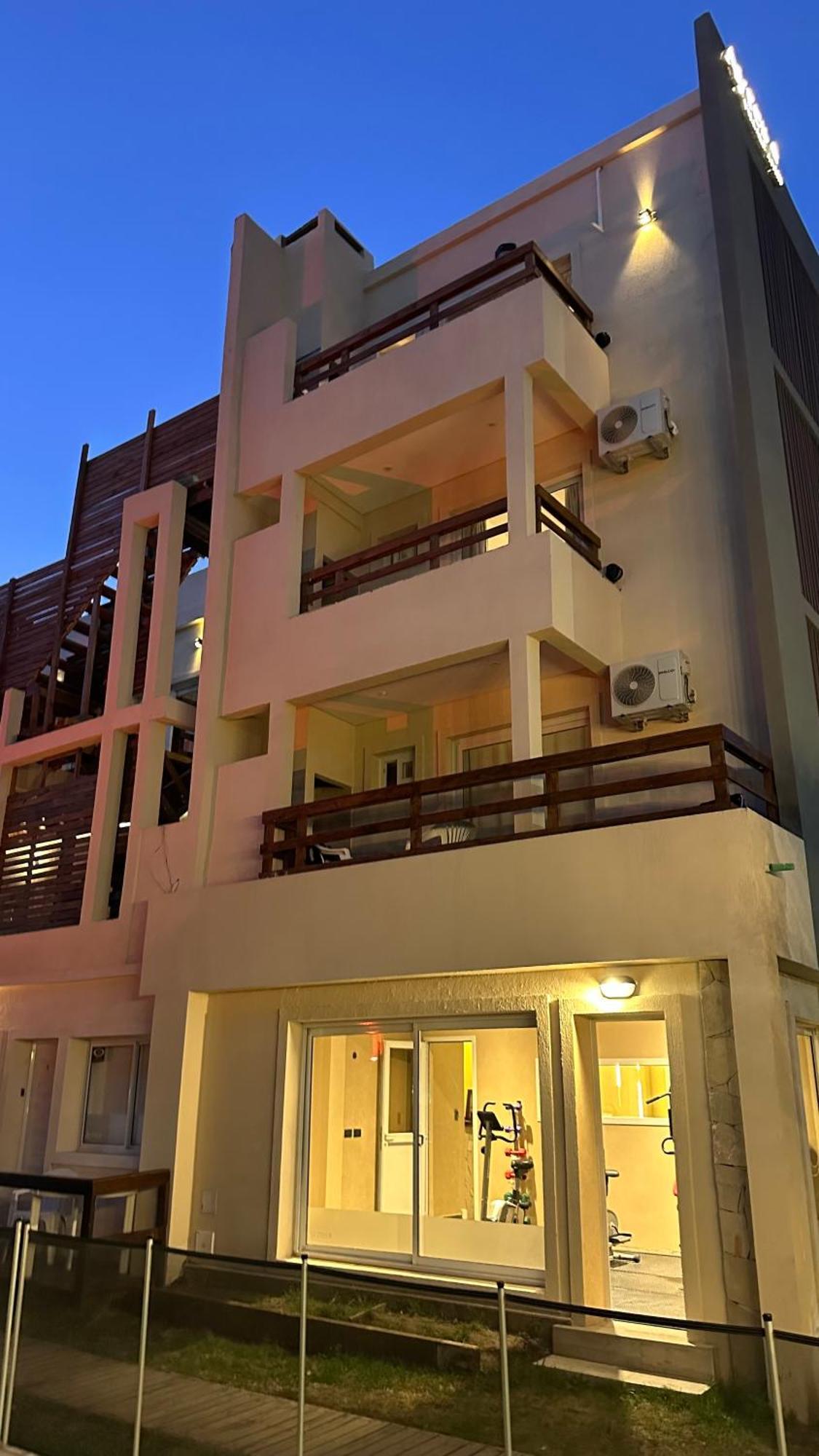 Ayres Village Apart Pinamar Bagian luar foto